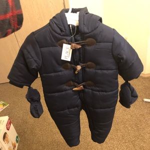 Baby boy snowsuit and mittens set